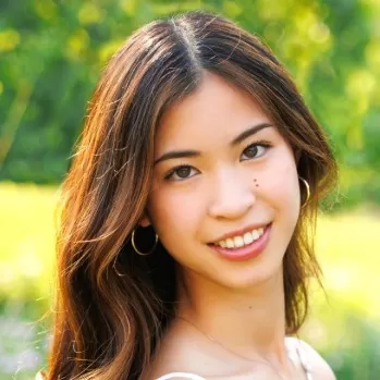 Kathryn Ho Headshot